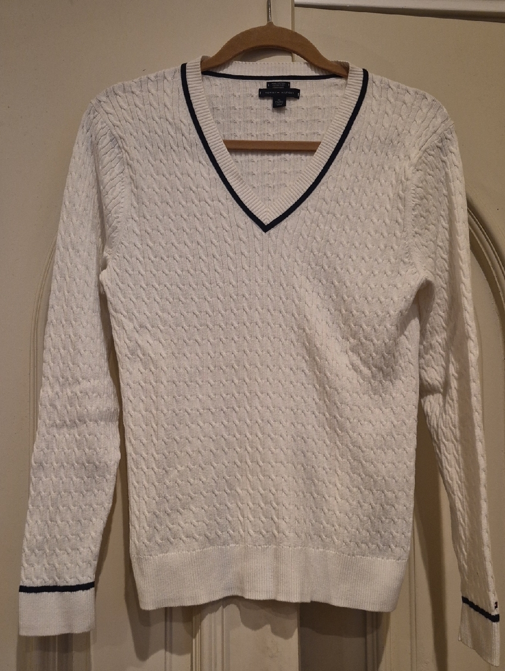 Tommy Hilfiger White Cable V-Neck Sweater with Navy Trim